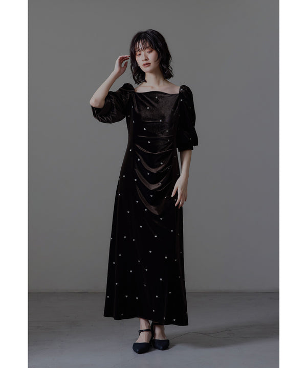 {"color":"\u30d6\u30e9\u30a6\u30f3","info":"model\uff1aH166cm size\uff1aM"}