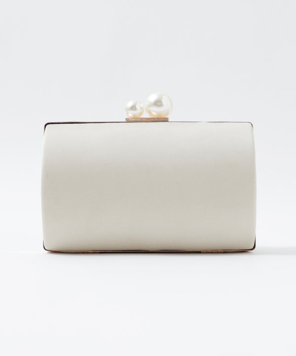 {"color":"","info":""}