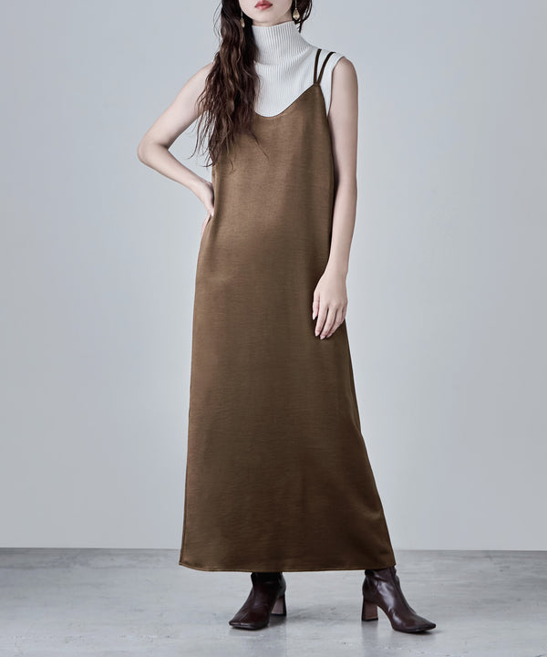 {"color":"\u30d6\u30e9\u30a6\u30f3","info":"model\uff1aH166cm size\uff1aF"}