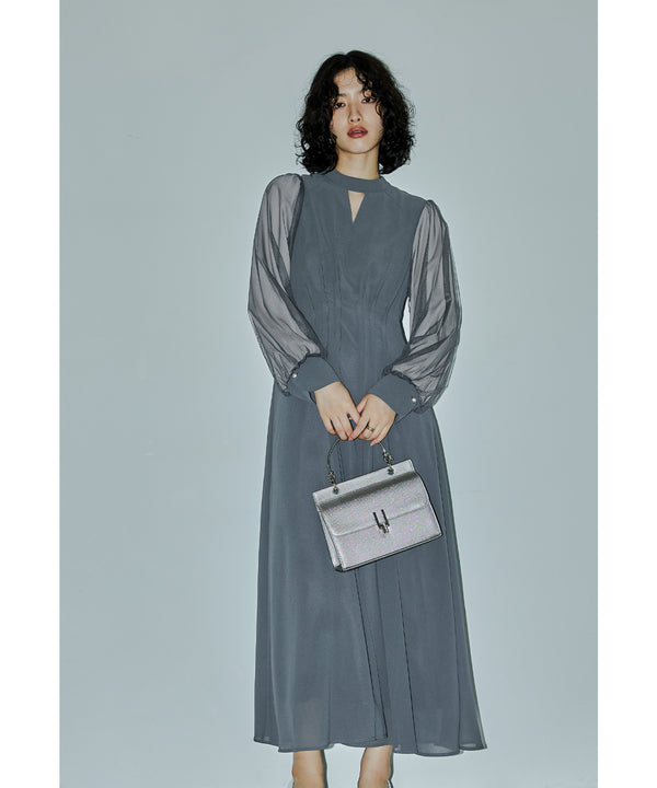 {"color":"\u30b0\u30ec\u30fc","info":"model\uff1aH166cm size\uff1aM"}