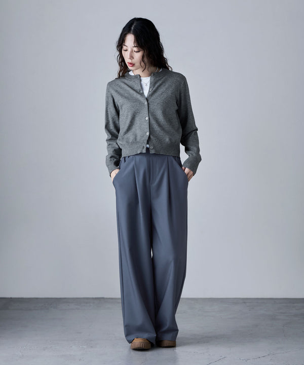 {"color":"\u30b0\u30ec\u30fc","info":"model\uff1aH166cm size\uff1aM"}