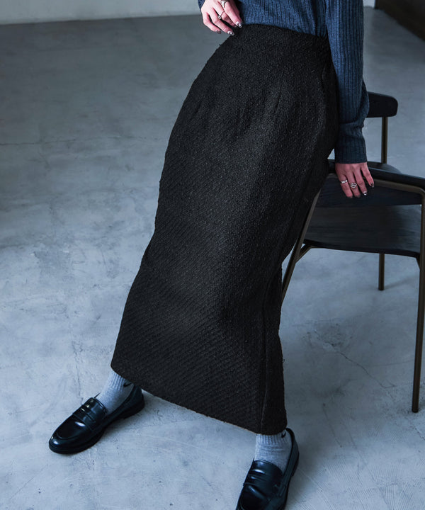 {"color":"\u30d6\u30e9\u30c3\u30af","info":"model\uff1aH158cm size\uff1aM"}