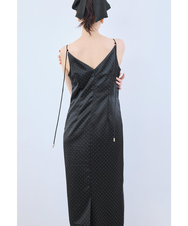 {"color":"\u30d6\u30e9\u30c3\u30af\u00d7\u30b7\u30eb\u30d0\u30fc","info":"model\uff1aH166cm size\uff1aM"}