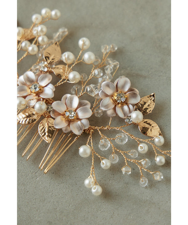 {"color":"","info":""}