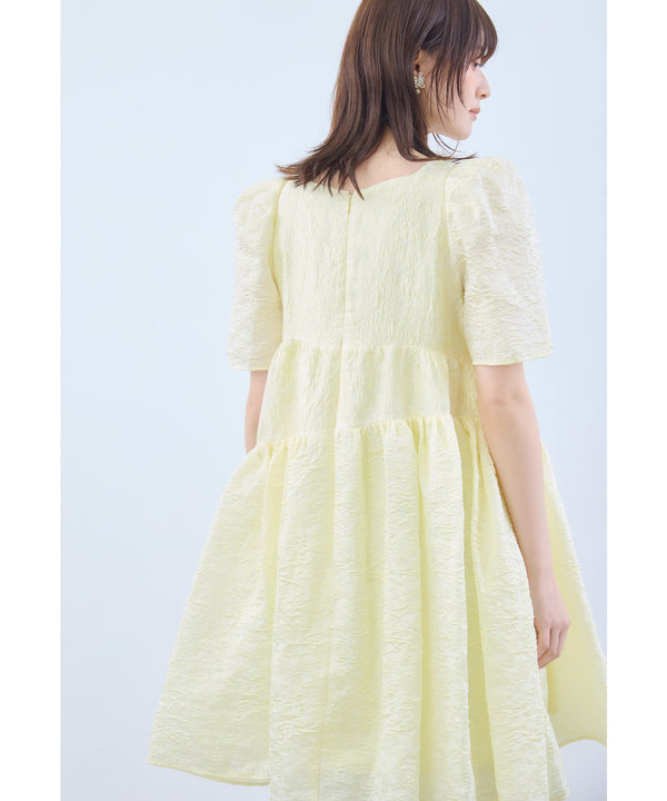 {"color":"\u30a4\u30a8\u30ed\u30fc","info":"model\uff1aH166cm size\uff1aM"}