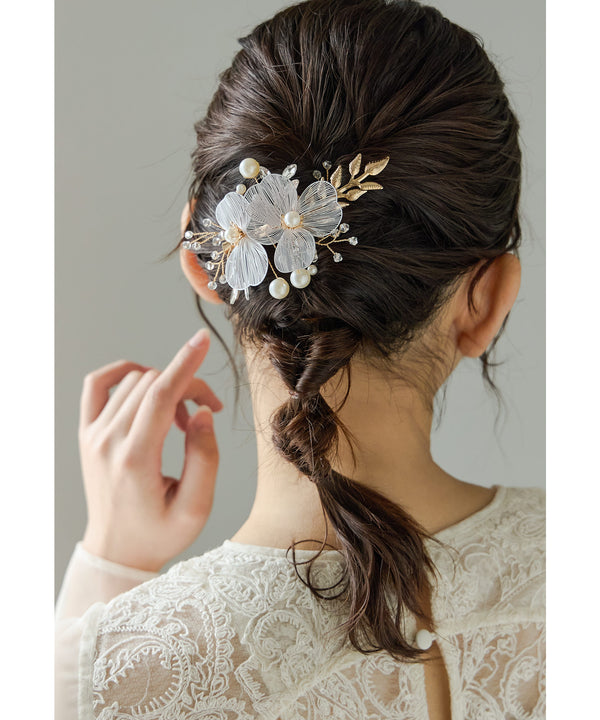 {"color":"\u30b4\u30fc\u30eb\u30c9","info":""}