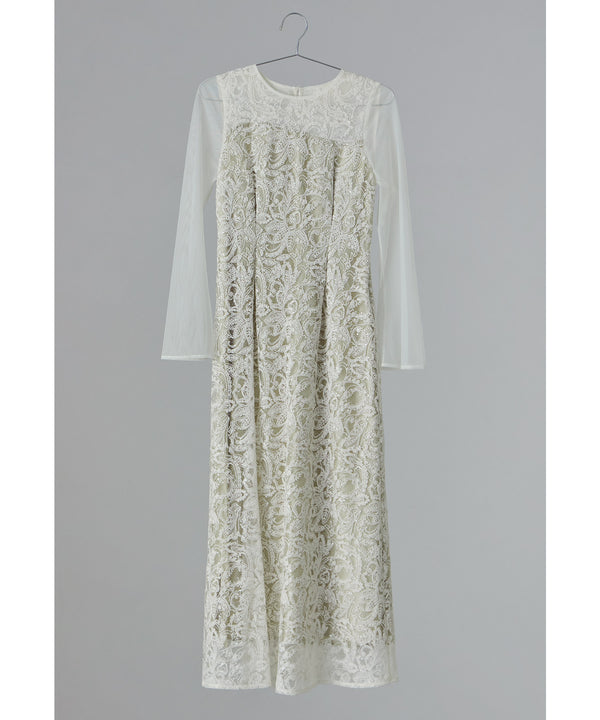 {"color":"\u30a4\u30a8\u30ed\u30fc","info":""}