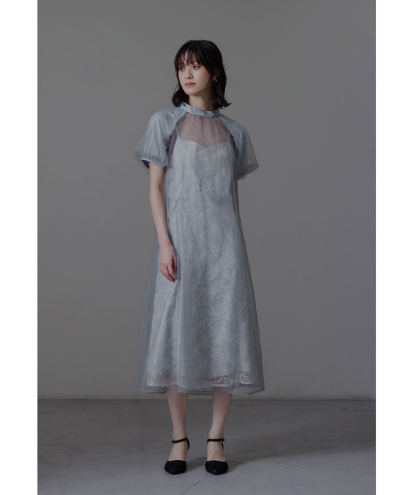 {"color":"\u30d6\u30eb\u30fc\u30b0\u30ec\u30fc","info":"model\uff1aH166cm size\uff1aM"}