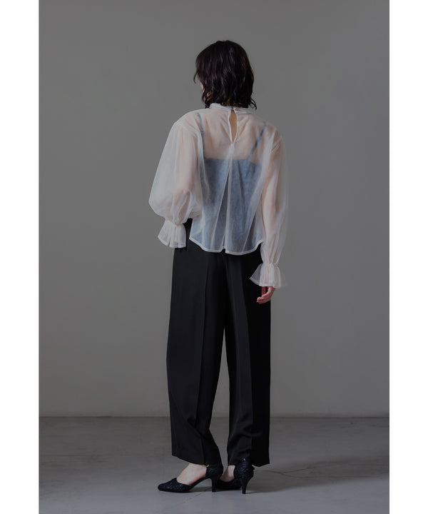 {"color":"\u30d9\u30fc\u30b8\u30e5\u00d7\u30d6\u30e9\u30c3\u30af","info":"model\uff1aH166cm size\uff1aM"}