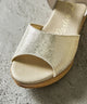 {"color":"\u30b4\u30fc\u30eb\u30c9","info":"model\uff1aH158cm size\uff1aL(23.5-24cm)"}