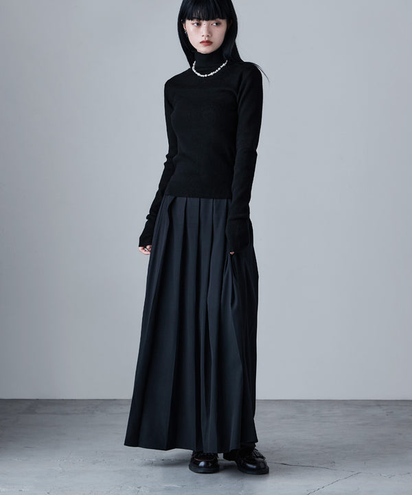 {"color":"\u30d6\u30e9\u30c3\u30af","info":"model\uff1aH163cm size\uff1aF"}