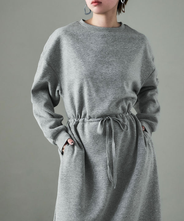 {"color":"\u30b0\u30ec\u30fc","info":"model\uff1aH158cm size\uff1aM"}