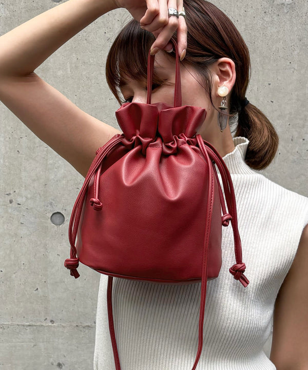 {"color":"\u30eb\u30fc\u30b8\u30e5","info":"model\uff1aH158cm size\uff1aF"}