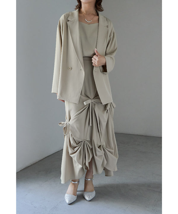 {"color":"\u30b7\u30eb\u30d0\u30fc","info":""}