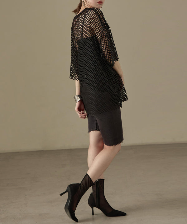 {"color":"\u30d6\u30e9\u30c3\u30af","info":"model\uff1aH158cm size\uff1aM"}