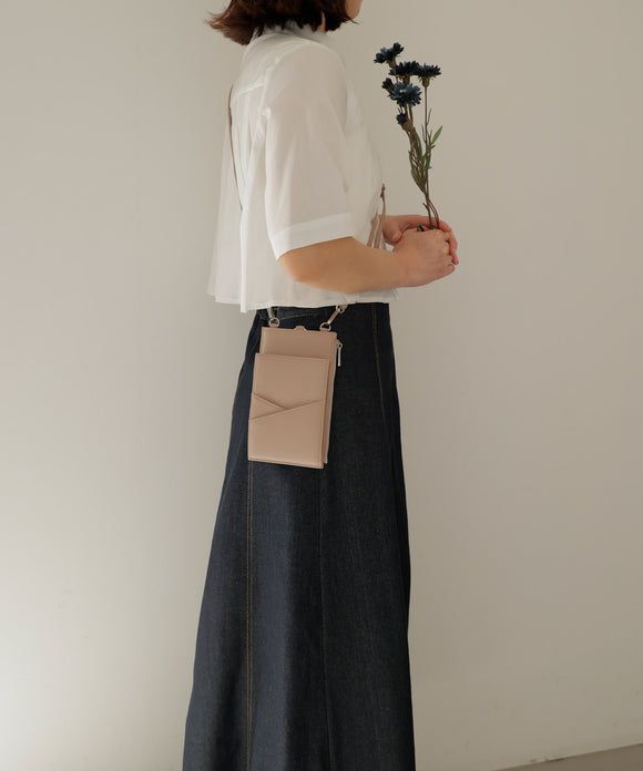 {"color":"\u30d4\u30f3\u30af\u30d9\u30fc\u30b8\u30e5","info":"model\uff1aH171cm size\uff1aF"}
