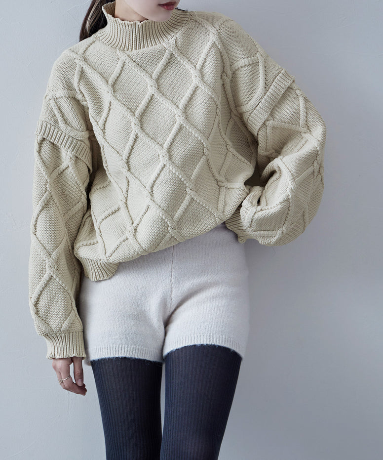 {"color":"\u30a2\u30a4\u30dc\u30ea\u30fc","info":"model\uff1aH170cm size\uff1aF"}