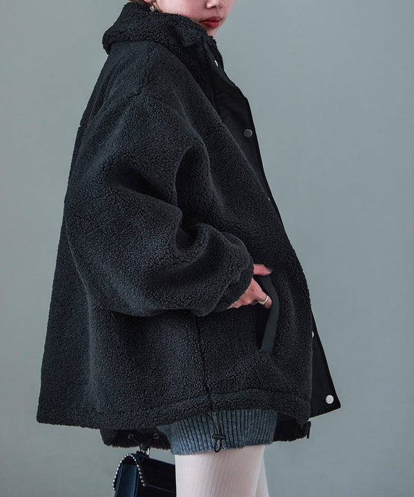 {"color":"\u30d6\u30e9\u30c3\u30af","info":"model\uff1aH158cm size\uff1aM"}