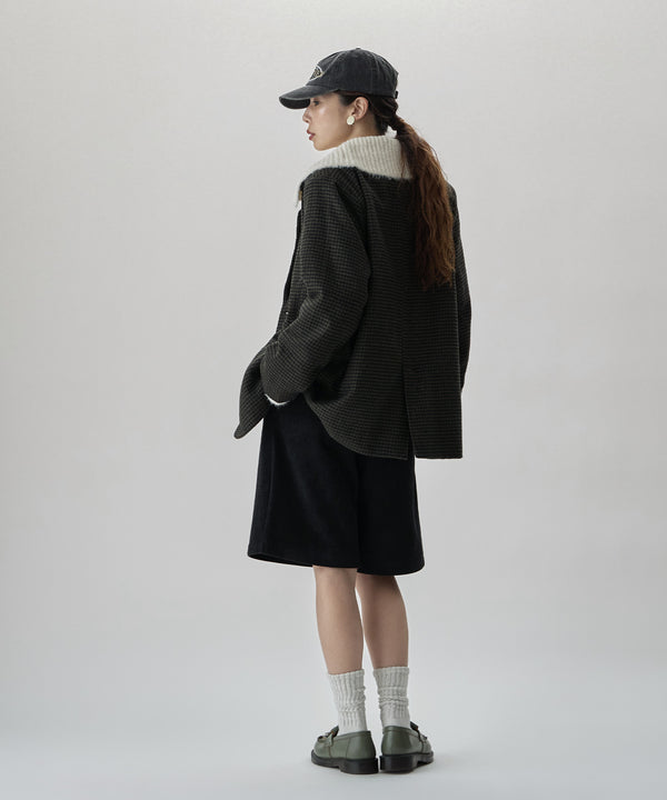 {"color":"\u30d6\u30e9\u30c3\u30af","info":"model\uff1aH166cm size\uff1aM"}