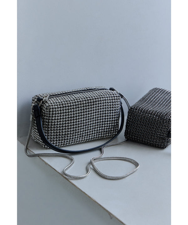 {"color":"","info":""}