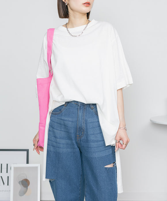 {"color":"\u30db\u30ef\u30a4\u30c8","info":"model\uff1aH162cm size\uff1aM-L"}