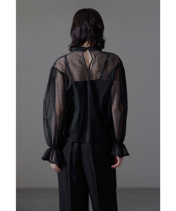 {"color":"\u30d6\u30e9\u30c3\u30af","info":"model\uff1aH166cm size\uff1aM"}