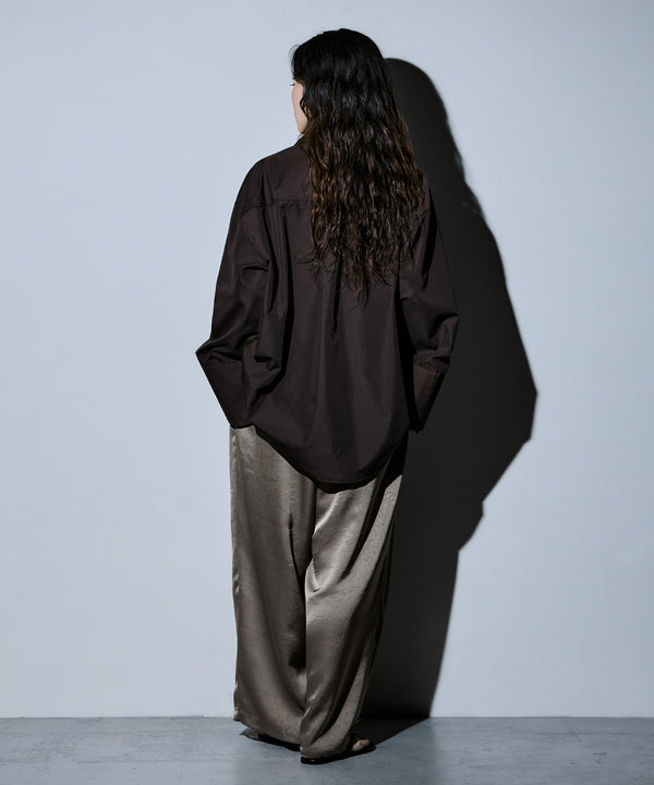 {"color":"\u30b0\u30ec\u30fc\u30b8\u30e5","info":"model\uff1aH166cm size\uff1aM"}