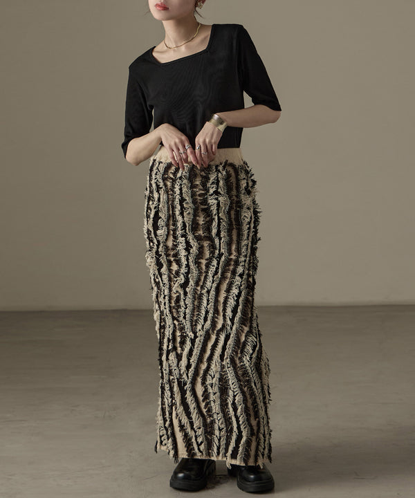 {"color":"\u30d6\u30e9\u30c3\u30af","info":"model\uff1aH158cm size\uff1aM"}