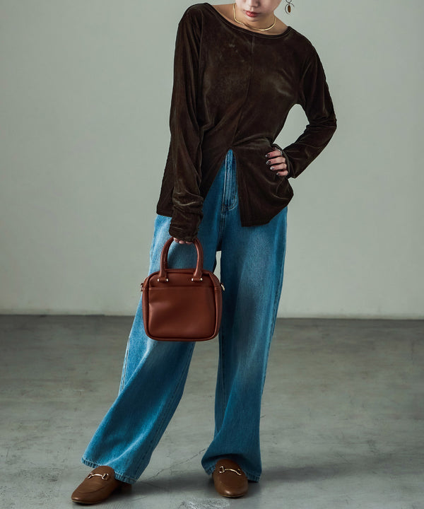 {"color":"\u30d6\u30e9\u30a6\u30f3","info":"model\uff1aH158cm size\uff1aM"}