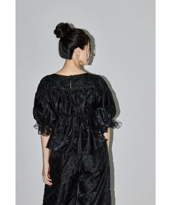 {"color":"\u30d6\u30e9\u30c3\u30af","info":"model\uff1aH165cm size\uff1aM"}