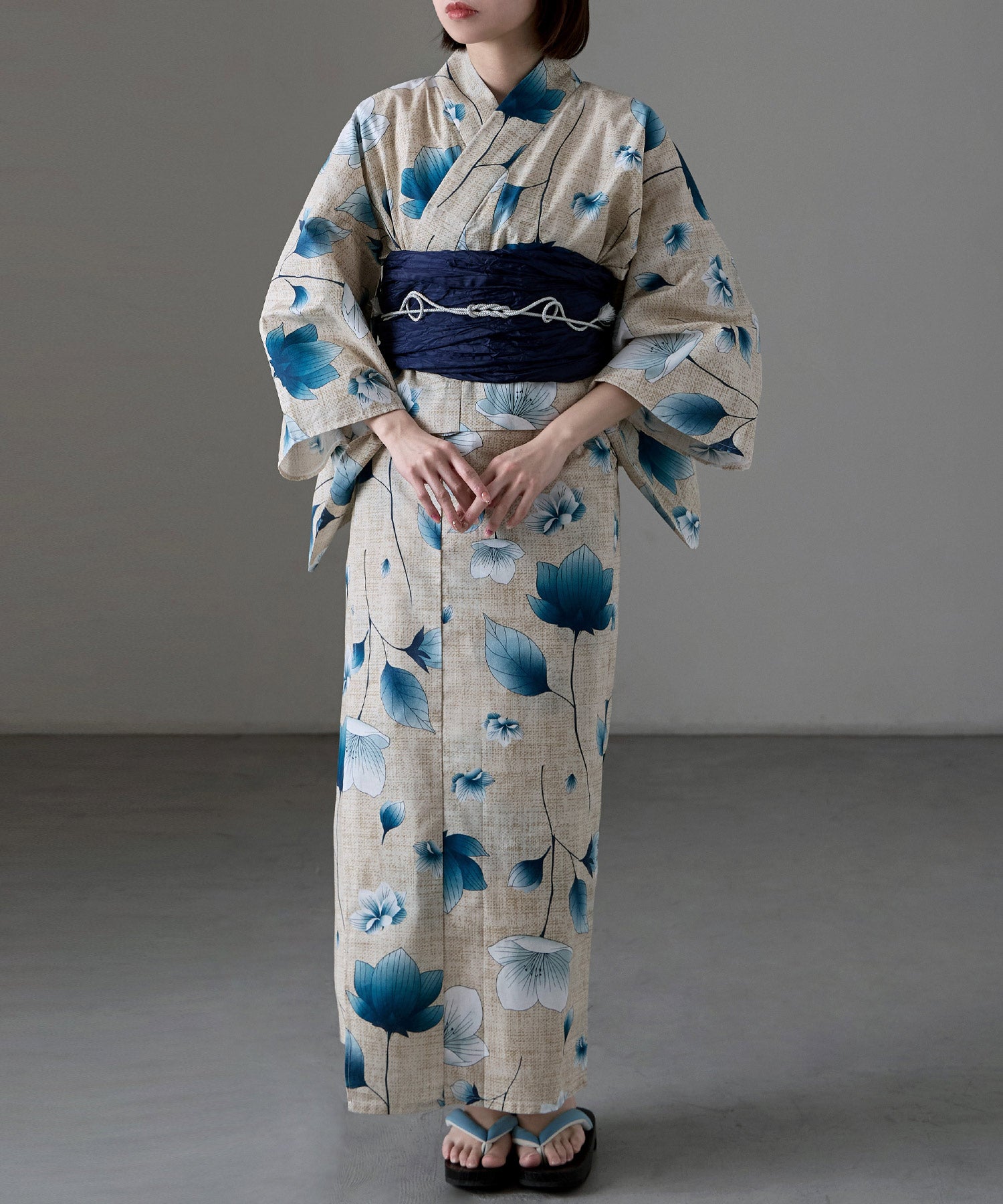 浴衣　新品　未使用　セパレート　asaka asaka 浴衣 大人浴衣ブランドasaka 着付けのいらない二部式浴衣