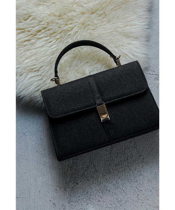 {"color":"","info":""}