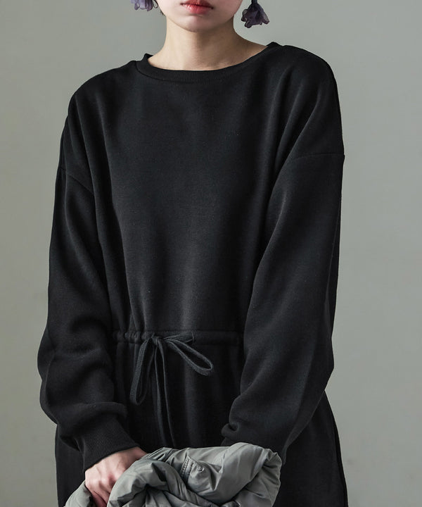 {"color":"\u30d6\u30e9\u30c3\u30af","info":"model\uff1aH158cm size\uff1aM"}