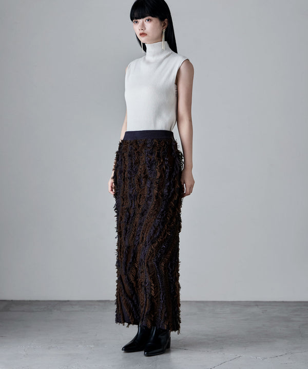 {"color":"\u30cd\u30a4\u30d3\u30fc","info":"model\uff1aH163cm size\uff1aF"}