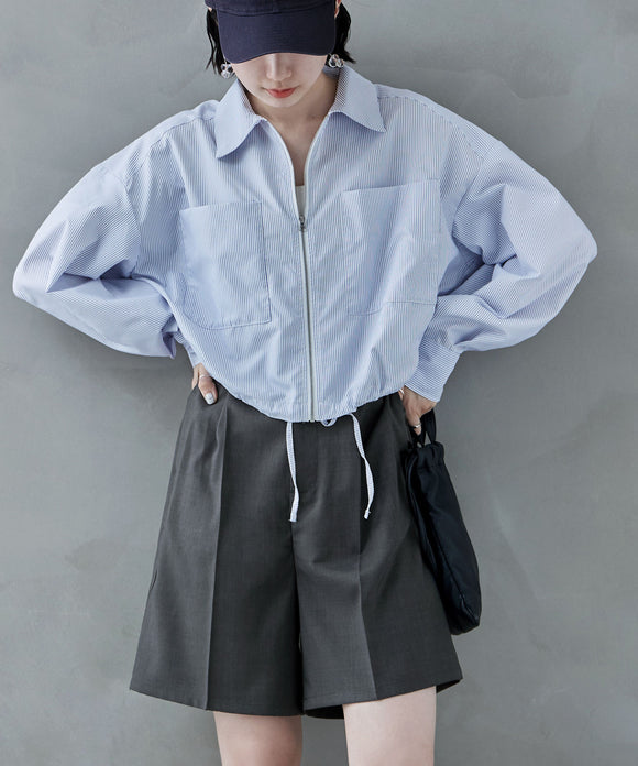 {"color":"\u30db\u30ef\u30a4\u30c8","info":"model\uff1aH170cm size\uff1aM"}