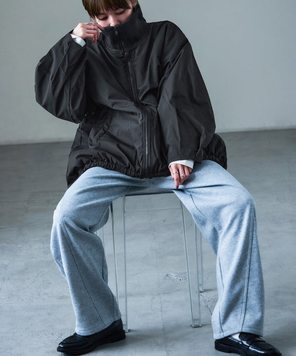 {"color":"\u30d6\u30e9\u30c3\u30af","info":"model\uff1aH158cm size\uff1aM"}