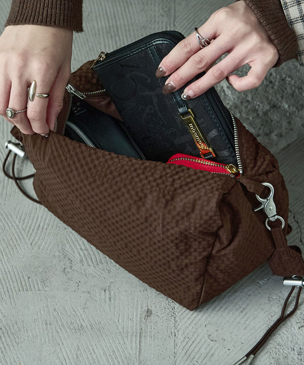 {"color":"","info":""}