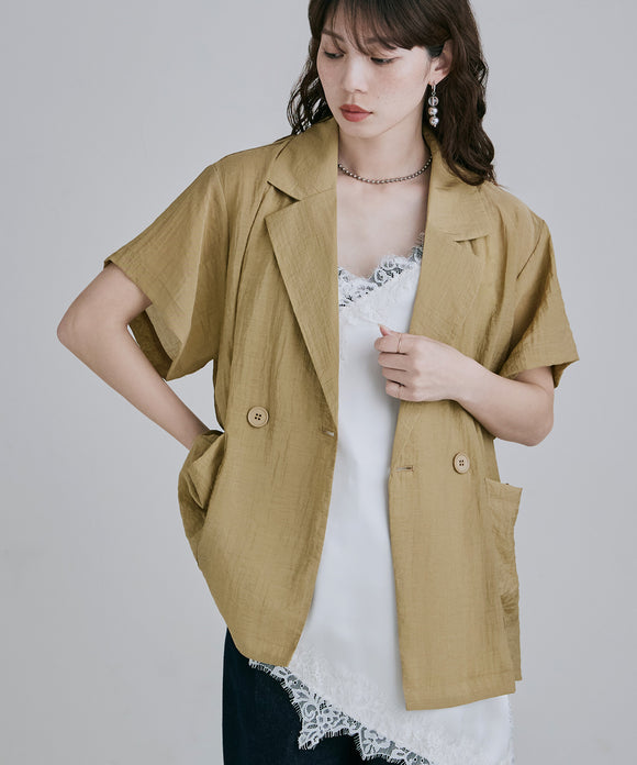 {"color":"\u30d9\u30fc\u30b8\u30e5","info":"model\uff1aH166cm size\uff1aM"}