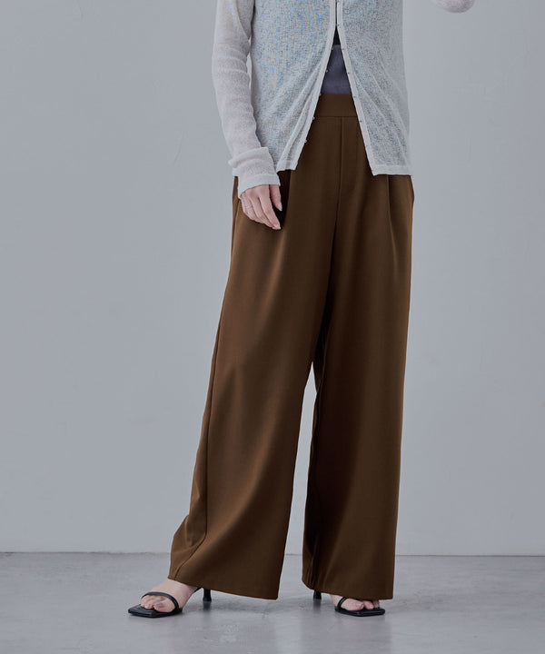 {"color":"\u30d6\u30e9\u30a6\u30f3","info":"model\uff1aH166cm size\uff1aM"}
