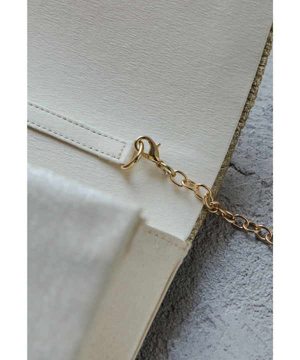 {"color":"","info":""}