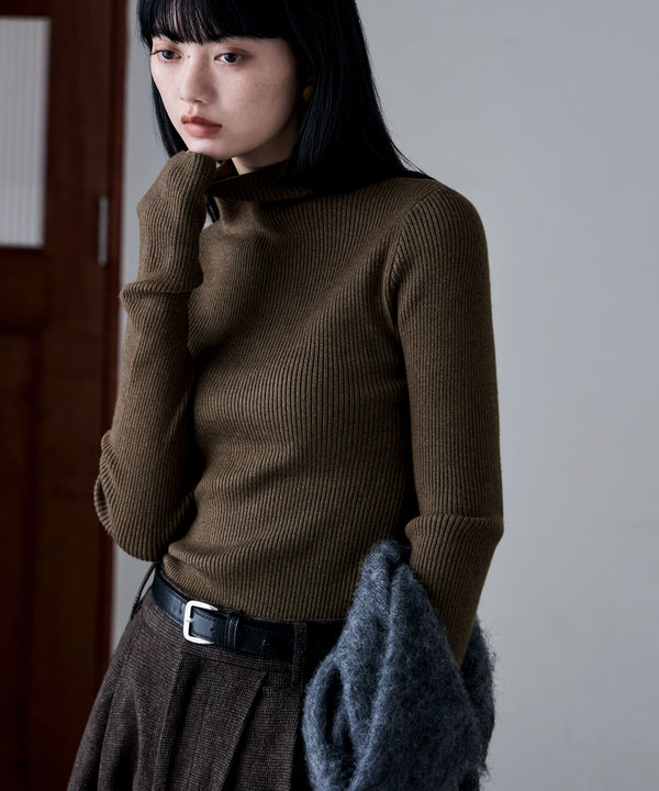 {"color":"\u30d6\u30e9\u30a6\u30f3","info":"model\uff1aH163cm size\uff1aF"}