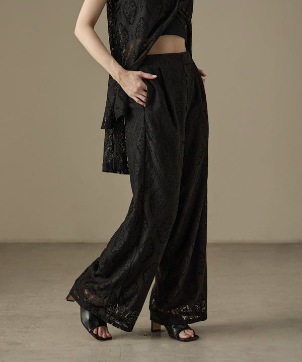 {"color":"\u30d6\u30e9\u30c3\u30af","info":"model\uff1aH158cm size\uff1aM"}