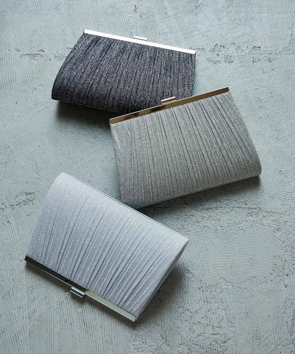 {"color":"","info":""}