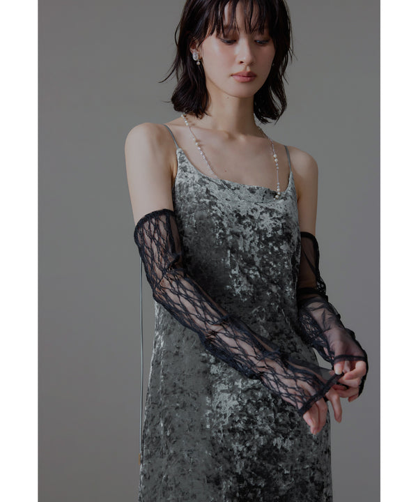 {"color":"\u30d6\u30e9\u30c3\u30af","info":"model\uff1aH166cm size\uff1aF"}