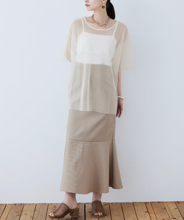 {"color":"\u30a2\u30a4\u30dc\u30ea\u30fc","info":""}