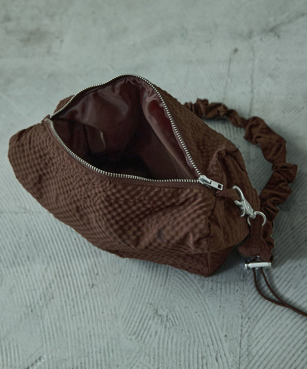 {"color":"","info":""}