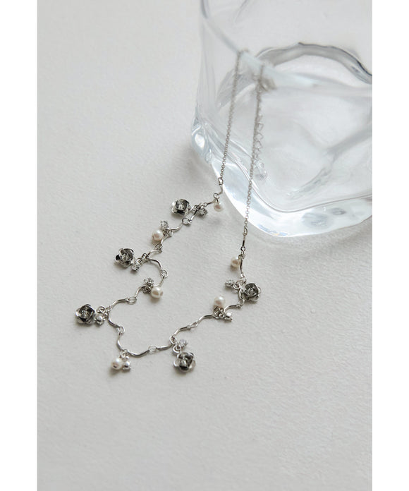 {"color":"\u30b7\u30eb\u30d0\u30fc","info":""}