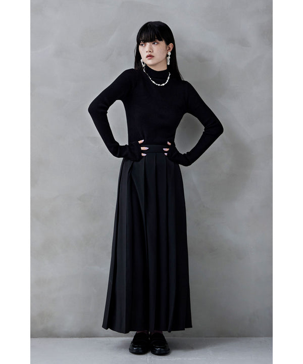 {"color":"\u30d6\u30e9\u30c3\u30af","info":"model\uff1aH163cm size\uff1aF"}