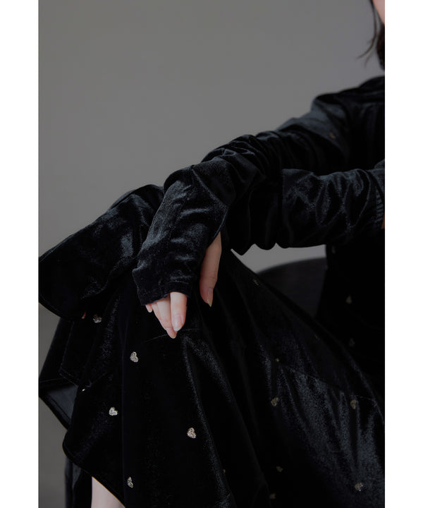 {"color":"\u30d6\u30e9\u30c3\u30af","info":"model\uff1aH166cm size\uff1aM"}