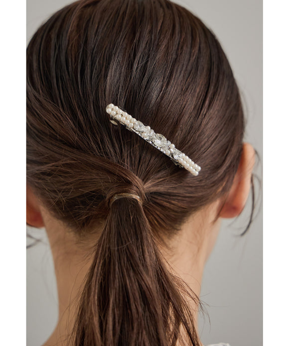 {"color":"\u30b7\u30eb\u30d0\u30fc","info":""}